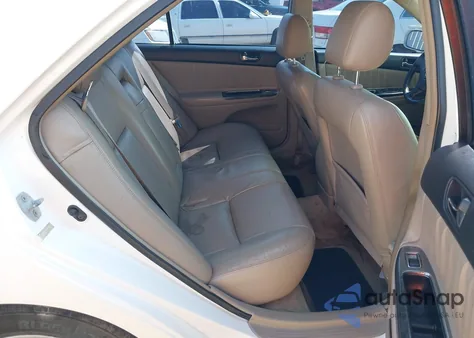 2002 Toyota Camry Se V6 z USA, uszkodzony, nr VIN 4T1BF30K62U010758